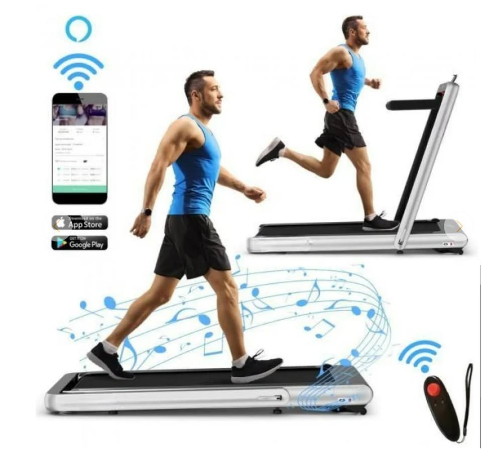 Man using treadmill that can connect with smart phone