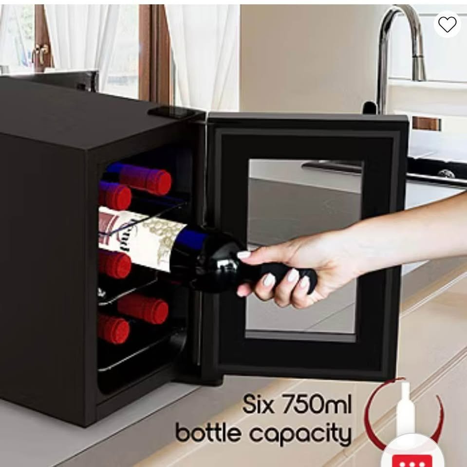 Black wine refrigerator with 750 ml bottle capacity